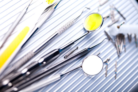 対策2：歯科クリニックで定期的なメンテナンスを受ける